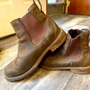 Ariat Brown Leather Ankle Boots Rugged Design